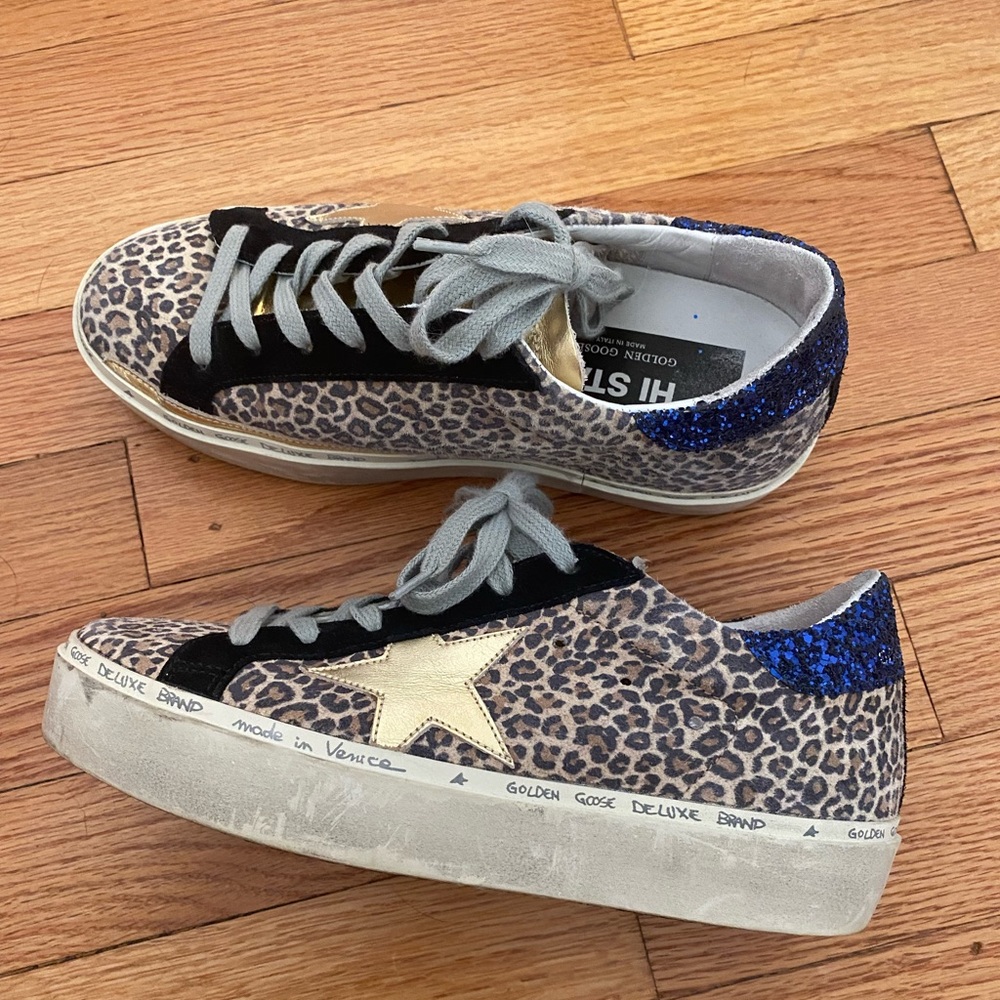 Golden Goose Leopard Print Low-Top Sneakers with Gold Star and Blue Heel - Picture 4 of 4